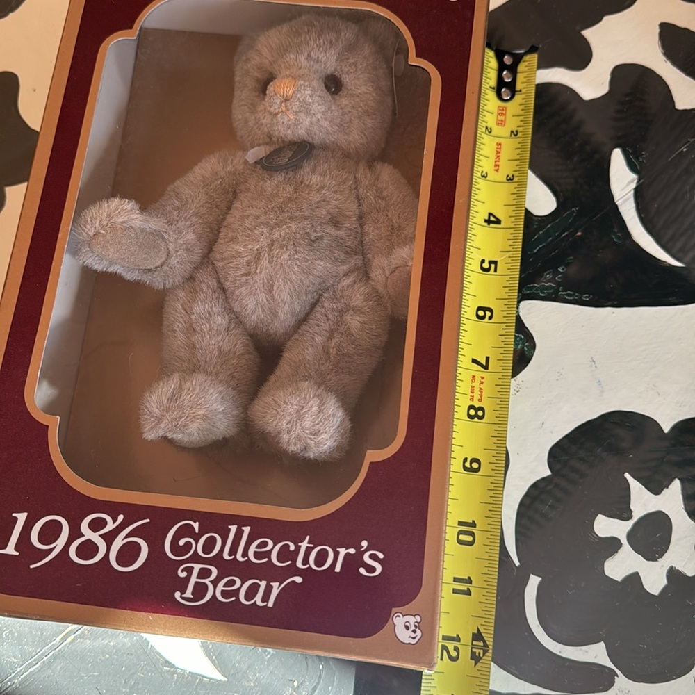 New In Box. GUND Limited Edition Bear. 1986. - Picture 9 of 10